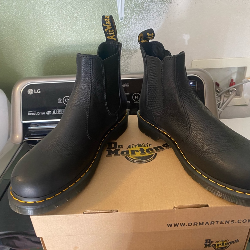 Doc Martens boots US Mens size 11 Eur (44)